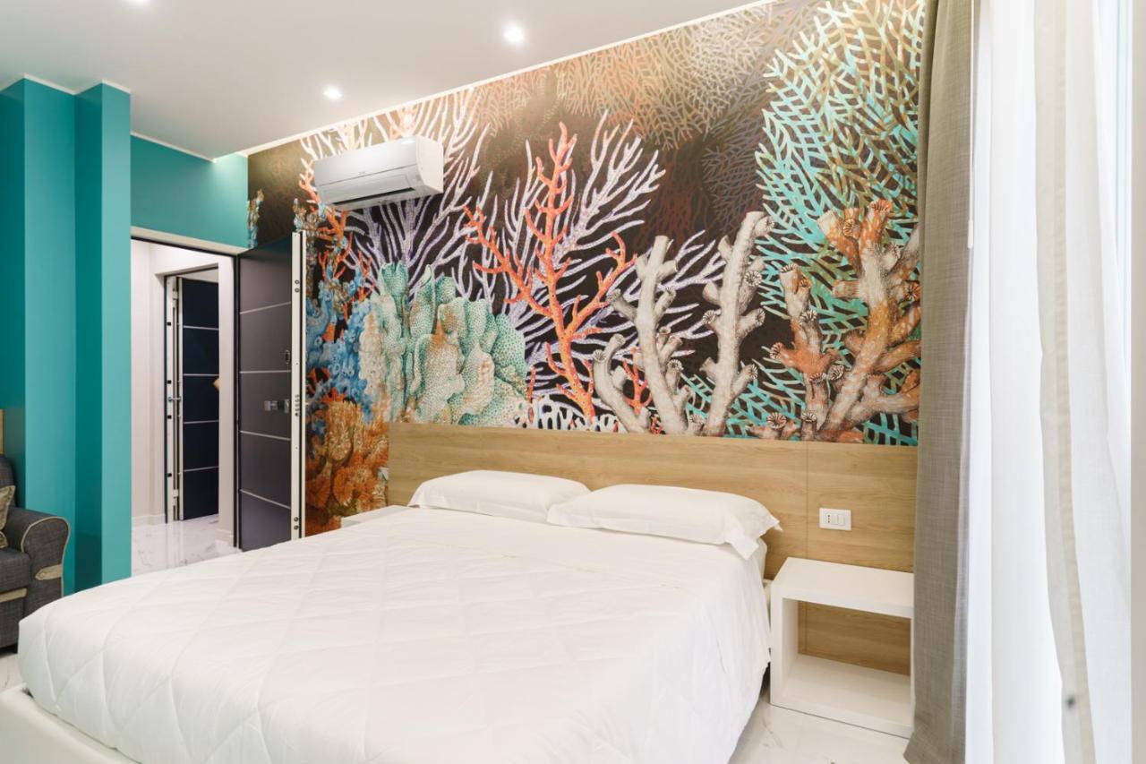 Abissi Room One Step From The Sea Trani Exterior photo